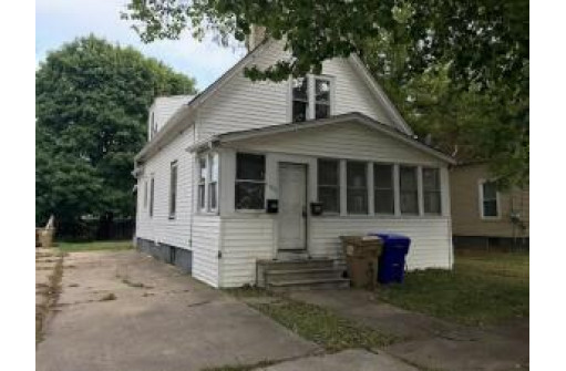 4819 14th Avenue, Kenosha, WI 53140-3233