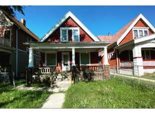 3221 North 29th Street Milwaukee, WI 53216-3817