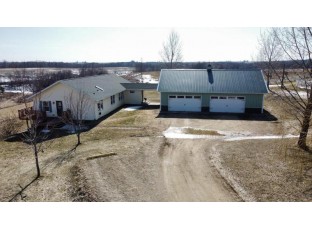 11488 Ridgeview Rd Hokah, MN 55941