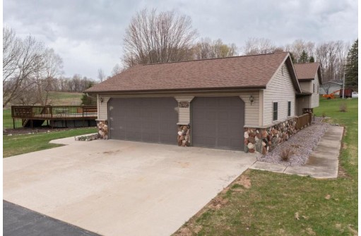 W6275 County Road Mm, Elkhart Lake, WI 53020-1507