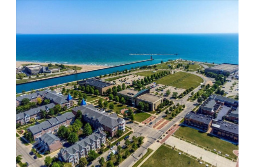 115 56th Street 101, Kenosha, WI 53140-3888