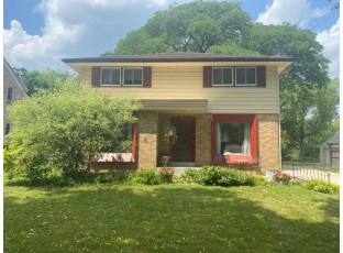 8027 North Whitney Road Fox Point, WI 53217