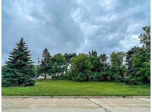 1921 East Bolivar Avenue Saint Francis, WI 53235