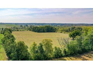 W3410 Willow Valley Road Fredonia, WI 53021
