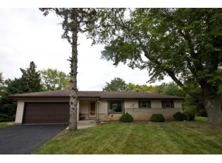4880 South Courtland Court New Berlin, WI 53151