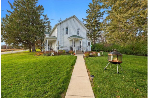 W2550 Springfield Road, Lake Geneva, WI 53147