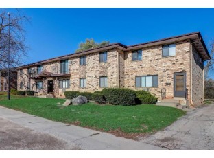 10450 West Fond Du Lac Avenue 10460 Milwaukee, WI 53224