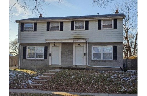 4889 North 106th Street 4891, Milwaukee, WI 53225-3923