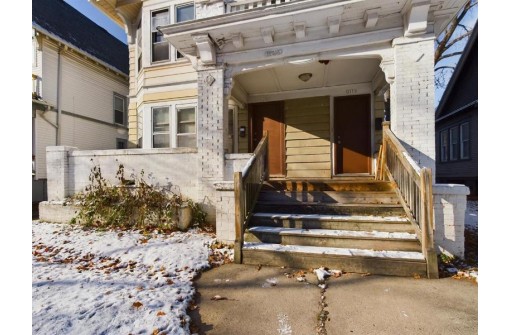 2551 North 44th Street 2553, Milwaukee, WI 53210-2909