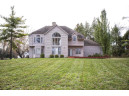 10527 North Pine Tree Circle, Mequon, WI 53092-5522