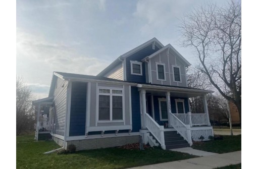 1322 West Harmon Street, Milwaukee, WI 53205