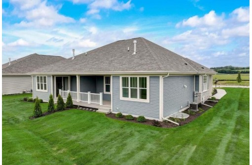 1478 Sandhill Lane 0601, Mukwonago, WI 53149