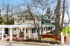 776 South Lakeshore Drive COTTAGE B