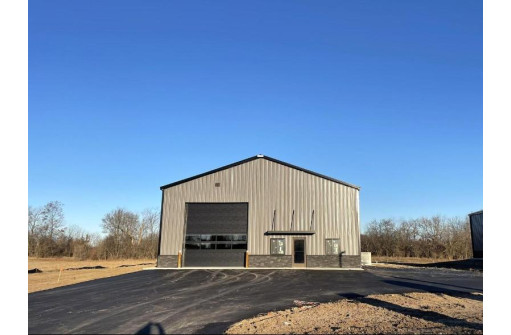 LT33 Industrial Drive, Genoa City, WI 53128