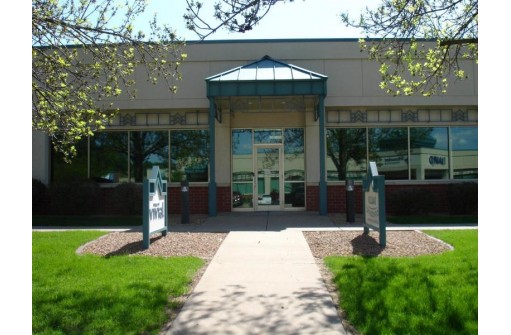 2850 Midwest Drive SUITE 106, Onalaska, WI 54650-0000