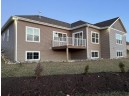 735 Imperial Court, Hartford, WI 53027-0000