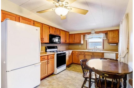 N3906 Pleasant View Avenue, Cascade, WI 53011