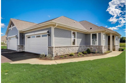 1388 Sandhill Court 0402, Mukwonago, WI 53149