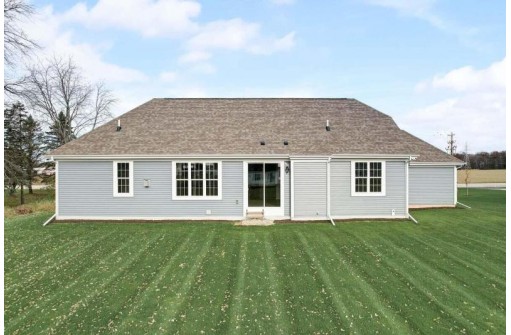 2161 Falls Road, Grafton, WI 53024