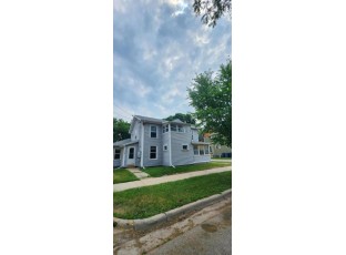 112-114 10th Street North La Crosse, WI 54601