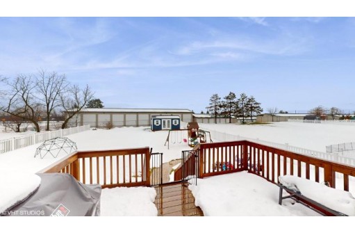 837 Cumberland Trail, Lake Geneva, WI 53147