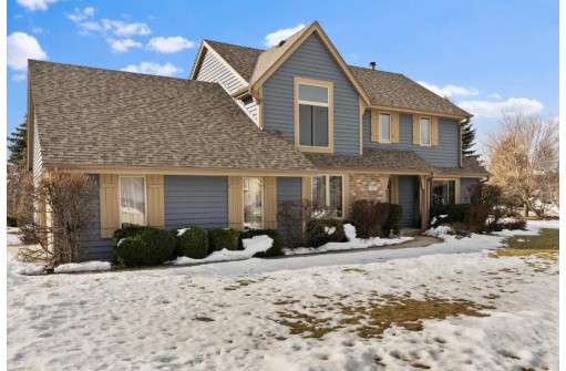 319 Regatta Drive, Port Washington, WI 53074