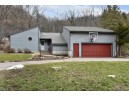 386 Pleasant Hill Drive, Winona, MN 55987