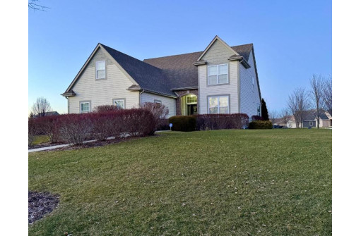 4178 East Redford Drive, Oak Creek, WI 53154-6060