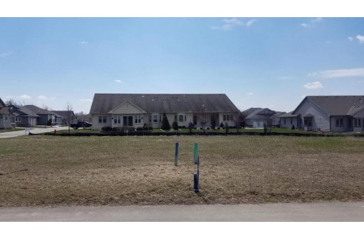 W208N16281 Renee Way LT1, Jackson, WI 53037-8946