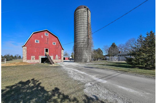 14800 Braun Road, Sturtevant, WI 53177-3007