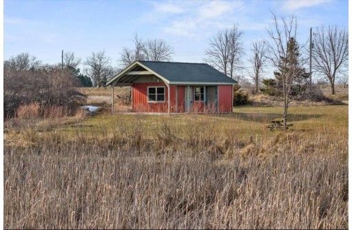 W13798 Marshview Road, Waupun, WI 53963