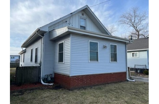 1707 Pratt Avenue, Mount Pleasant, WI 53403-3837