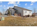 W206N16170 Stonebrook Drive 12, Jackson, WI 53037-8935