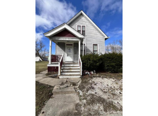 2435 North 15th Street Milwaukee, WI 53206