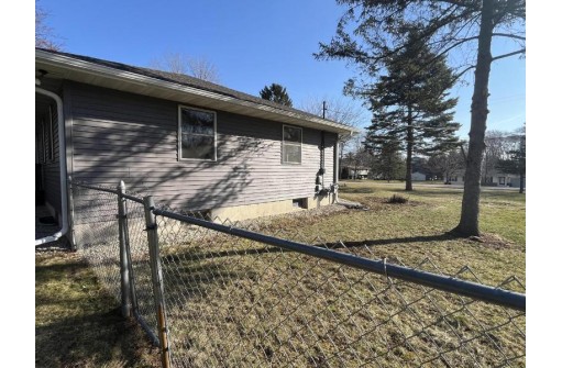 N1573 County Road K, Fort Atkinson, WI 53538-9362