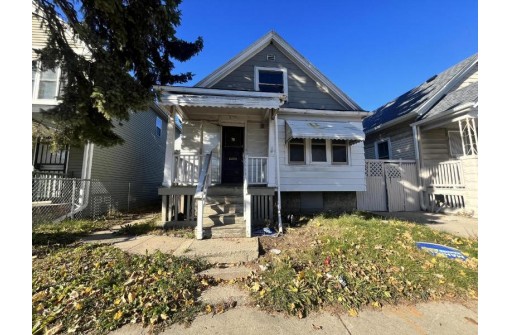 2753 North 20th Street, Milwaukee, WI 53206