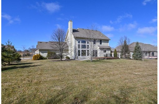 1915 Brougham Lane, Mount Pleasant, WI 53406-5916