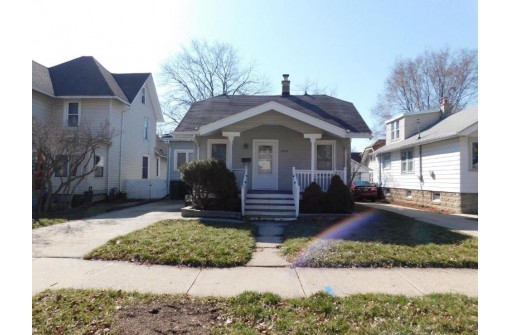 8443 West Mitchell Street, West Allis, WI 53214-4462