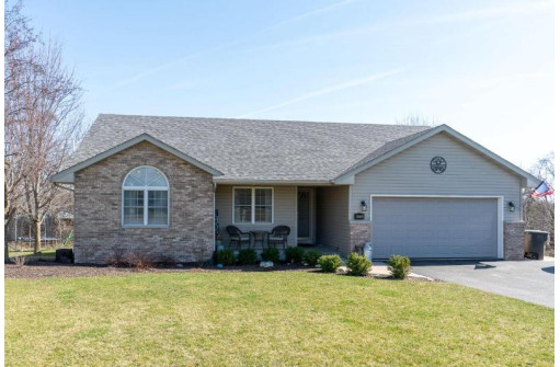 W3759 Deer Drive South, Lake Geneva, WI 53147