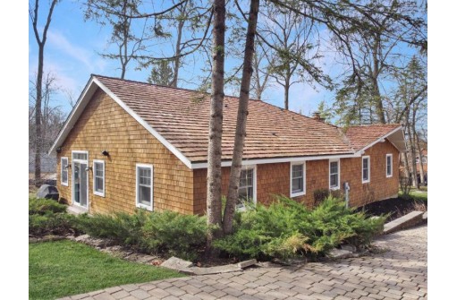 2129 East Lake Shore Drive 2133, Twin Lakes, WI 53181-9573