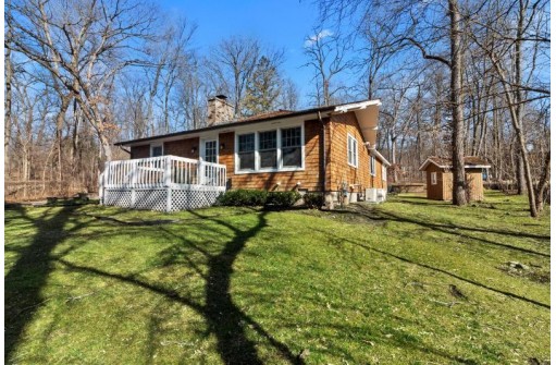 2129 East Lake Shore Drive 2133, Twin Lakes, WI 53181-9573