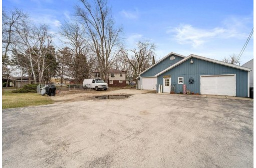 9109 Durand Avenue, Sturtevant, WI 53177-2027