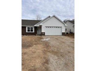 7317 Woodland Court Burlington, WI 53105