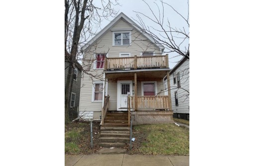 2624 North 28th Street, Milwaukee, WI 53210-2608