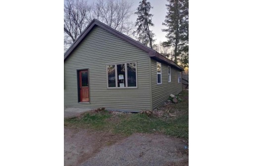 N4771 Elm Street, Royalton, WI 54961-8013