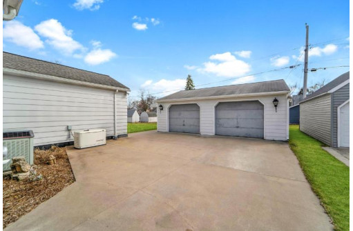 268 14th Street, Fond Du Lac, WI 54935