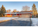 6904 North Range Line Road, Glendale, WI 53209-2619