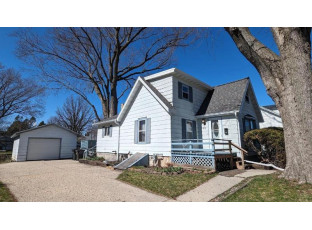 416 South Franklin Street Oconomowoc, WI 53066-3630