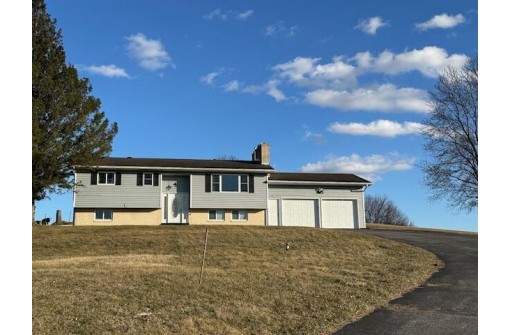 N22327 County Road D, Ettrick, WI 54627