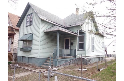 1744 North 23rd Street, Milwaukee, WI 53205-1524